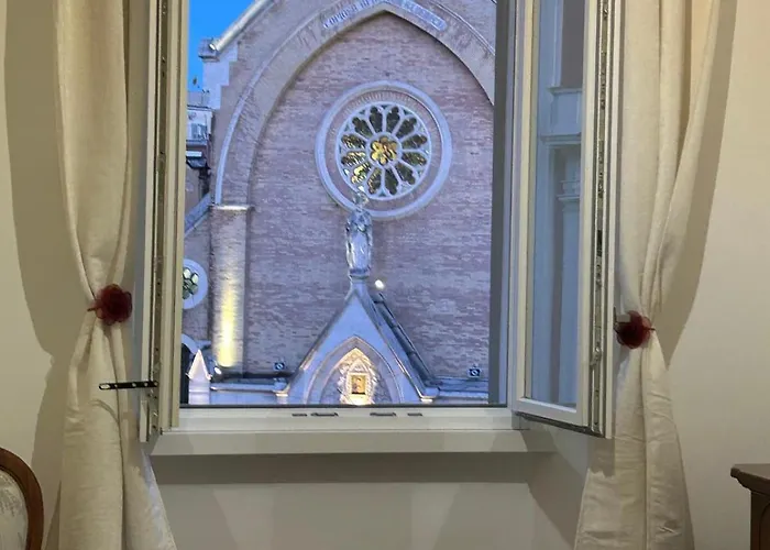 La Finestra Sulla Basilica